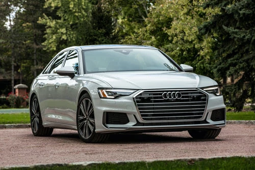 6. Audi A6 2019 (giá khởi điểm: 55.095 USD).