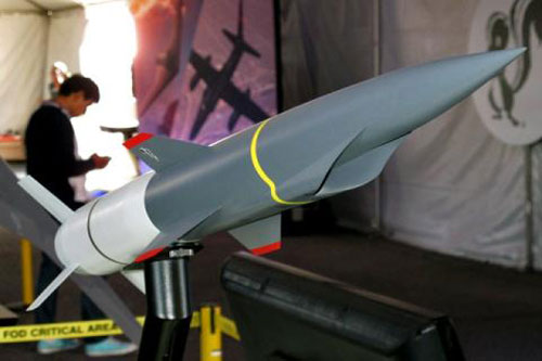 Nguyên nhân Mỹ ngừng chương trình vũ khí siêu vượt âm