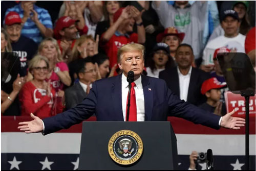 Tổng thống Mỹ Donald Trump vận động tranh cử tại bang Arizona