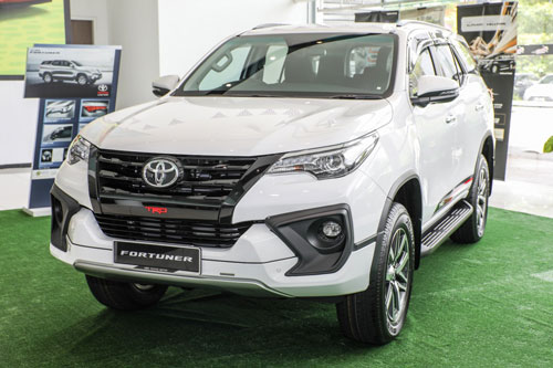 Top 10 ôtô bán chạy nhất tại Thái Lan: Toyota Hilux dẫn đầu, Fortuner bét bảng