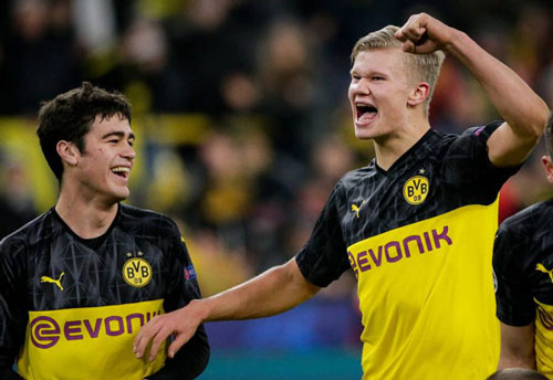 Dortmund bay cao trên đôi cánh của 3 "Cậu bé Vàng"