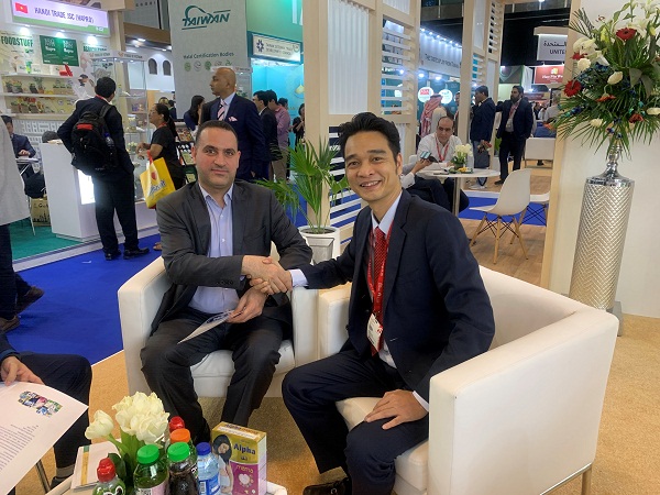 Vinamilk mở đầu 2020 ấn tượng với hợp đồng xuất khẩu sữa trị giá hàng chục triệu USD