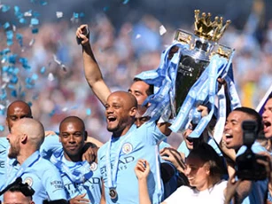Man City, Real và những đội bóng chạm mốc 100 điểm một mùa