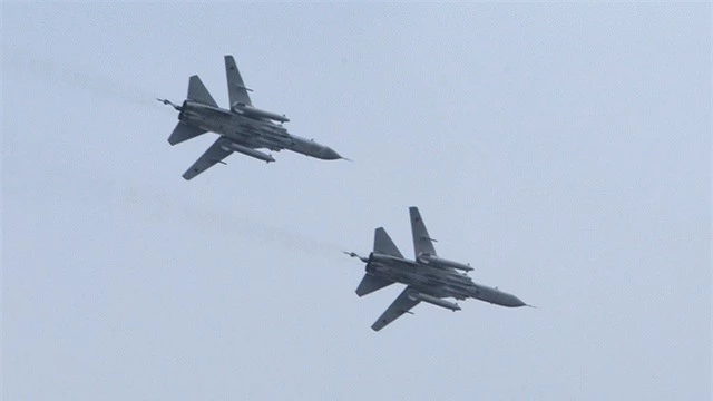 Su-24 Nga không kích đẩy lùi lực lượng thân Thổ Nhĩ Kỳ tại “chảo lửa” Idlib - 1