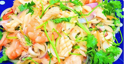 Clip: Cách làm nộm hải sản “ngon khó cưỡng”