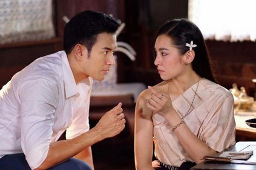 Muốn biết người đàn ông có yêu thật lòng hay không, chị em cứ nhìn vào 3 vị trí này trên cơ thể là biết rõ nhất