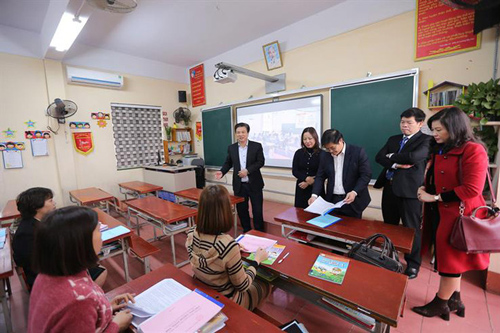 S&#x1EAF;p c&#xF4;ng b&#x1ED1; khung th&#x1EDD;i gian n&#x103;m h&#x1ECD;c, th&#x1EDD;i &#x111;i&#x1EC3;m thi THPT qu&#x1ED1;c gia do &#x1EA3;nh h&#x1B0;&#x1EDF;ng c&#x1EE7;a COVID-19