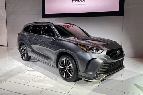 Toyota Highlander XSE 2021.