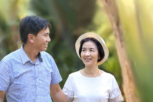 Nghĩ cho nhau để sống hết kiếp vợ chồng