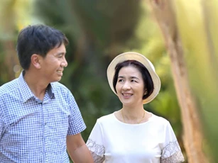 Nghĩ cho nhau để sống hết kiếp vợ chồng