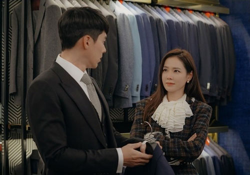 Những mẫu phụ nữ nhìn ngoài bình dị, nhưng càng yêu càng "nghiện"