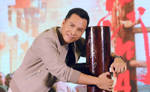 Chân Tử Đan quyên góp 1 triệu đô la Hong Kong cho Vũ Hán