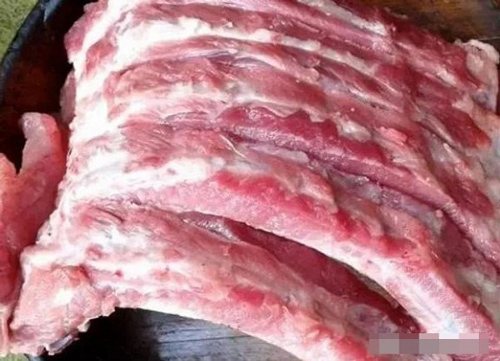 Mách chị em tuyệt chiêu chọn sườn tươi ngon, phù hợp với từng món ăn