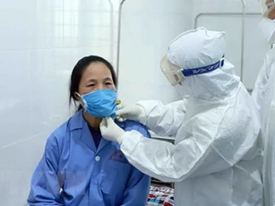 Việt Nam được đánh giá cao trong việc kiểm soát dịch COVID-19