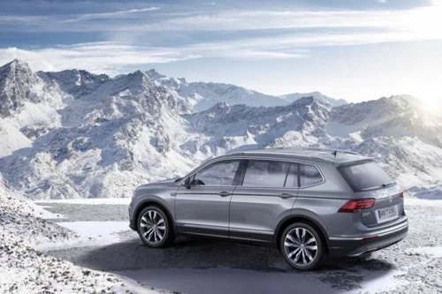 SUV 7 chỗ của Volkswagen Tiguan Allspace sẽ ra mắt vào tháng tới