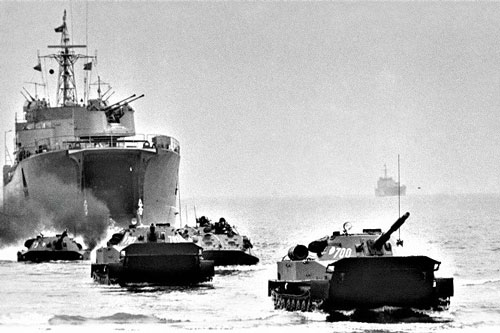 Giải mật: Quân đội Liên Xô từng huấn luyện đánh chiếm Tây Berlin