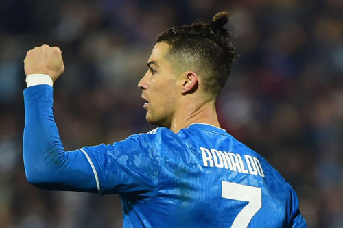 CLIP: Bàn thắng giúp Ronaldo đi vào lịch sử Serie A