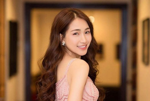 Hòa Minzy tiết lộ, trong vài ngày có thể kiếm được 500 triệu đồng