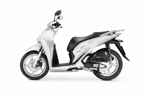 Honda SH giảm giá chục triệu đồng tại Việt Nam