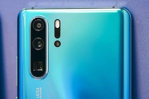 =9. Huawei P30 Pro (116 điểm).