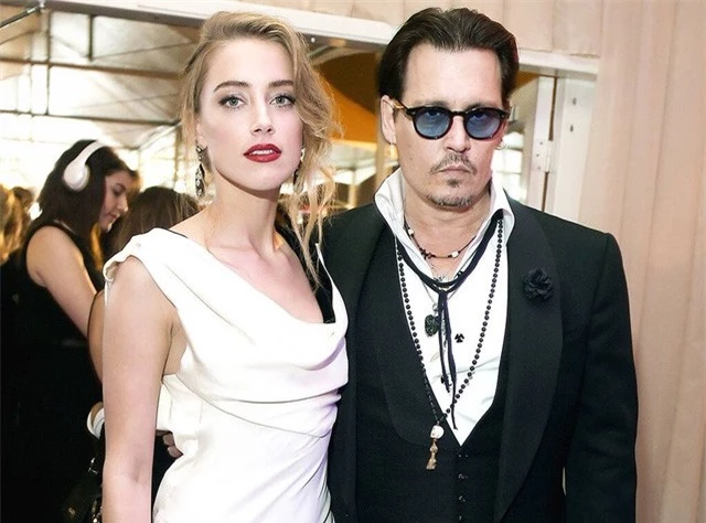 Tạm dừng vụ kiện với vợ cũ, Johnny Depp tập trung sự nghiệp - Ảnh 1.