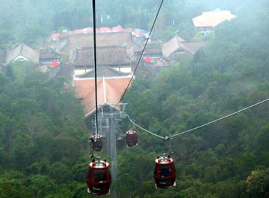 Cáp treo Yên Tử ưu đãi tới 50% giá vé dịp lễ hội xuân 2020