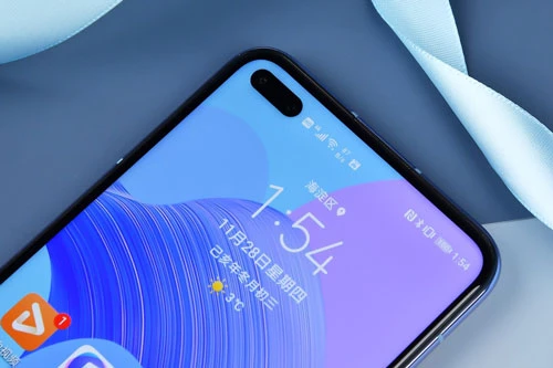 1. Huawei Nova 6 5G (100 điểm).