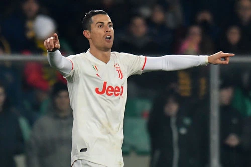 2. Cristiano Ronaldo (Juventus, 21 bàn).