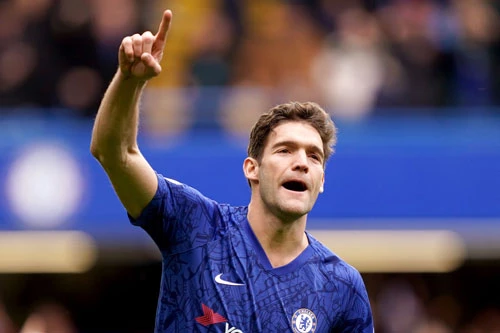 Hậu vệ: Marcos Alonso (Chelsea).