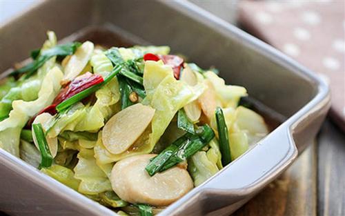 Xào bắp cải cùng với thứ này, không gia vị vẫn thơm ngon nức mũi lại nhiều chất dinh dưỡng 