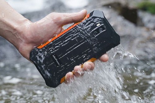 Smartphone chống nước, độ bền chuẩn quân đội, pin 5.000 mAh, giá hơn 3 triệu đồng