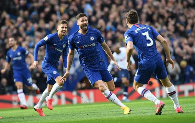 Olivier Giroud đang bị thất sủng tại Chelsea có thể là một giải pháp với Tottenham?