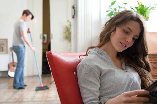 Vợ quá ham kiếm tiền mà bỏ bê chăm sóc gia đình