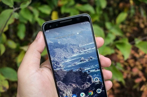 =7. Google Pixel 3 (92 điểm).