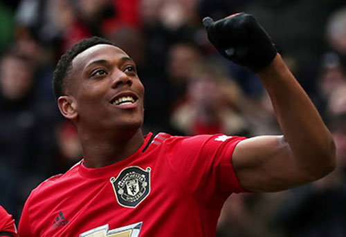 Martial lập siêu phẩm 'nhảy múa giữa bầy sói' làm fan M.U 'choáng ngợp'