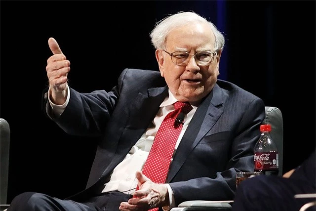 Warren Buffett sẽ 90 tuổi vào tháng 8 tới và ông đang bắt đầu nghĩ đến chuyện nghỉ hưu - Ảnh 1.