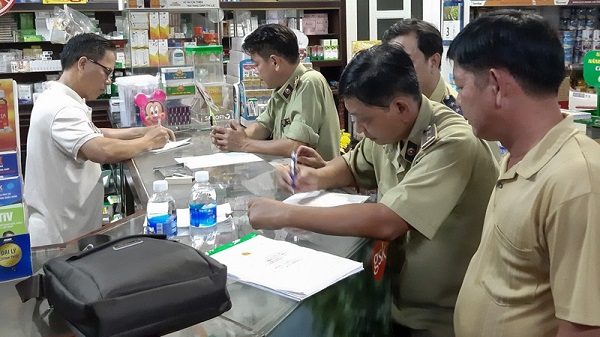 Lực lượng QLTT tạm giữ hơn 52.000 khẩu trang 