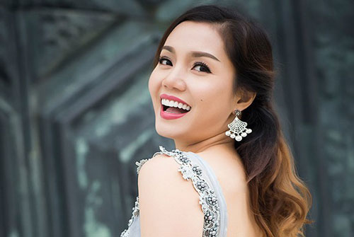 Cuộc sống của Ngọc Anh sau khi sinh con thứ 2 cho người tình kém tuổi