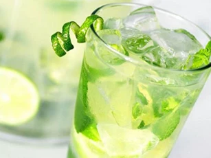 Uống nước chanh kiểu này chẳng khác nào 'hạ độc' cơ thể