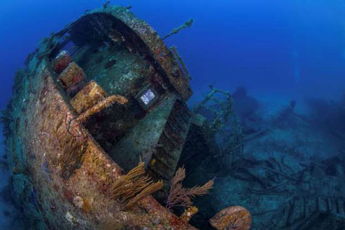 Cận cảnh những xác tàu và máy bay dưới đáy đại dương