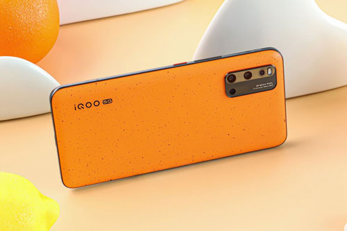 Ngắm smartphone chip Snapdragon 865, RAM 12 GB, pin 4.440 mAh sạc 55W, giá gần 12 triệu