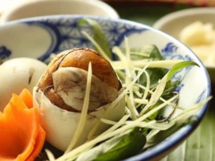 3 mẹo nhỏ giúp dân công sở xua đuổi vận xui, may mắn ầm ầm kéo đến