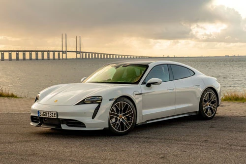 7. Porsche Taycan.