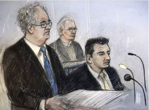 Nhà sáng lập WikiLeaks ra tòa tại Anh