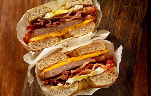 Những thực phẩm nhanh gọn tiện lợi nhưng tuyệt đối không cho trẻ ăn vào buổi sáng