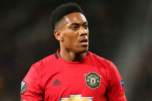 Cựu sao MU: Muốn đạt đẳng cấp thế giới, Martial phải có 'bản năng sát thủ'