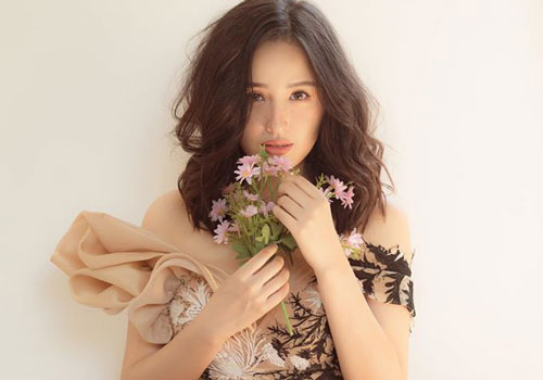 Mai Phương Thuý hoá công chúa mong manh mê hoặc mọi ánh nhìn