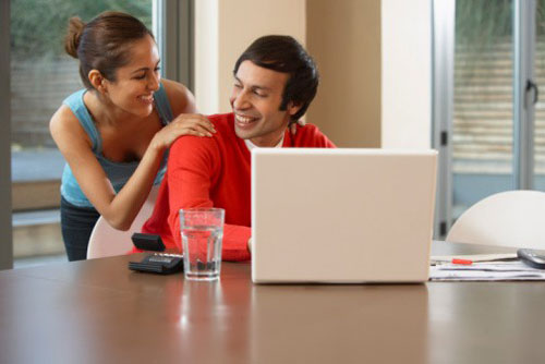 Phụ nữ thường làm tổn thương chồng vì những câu nói này