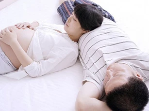 Chán nản vì chồng vô tâm, tối ngày chơi game khi vợ mang bầu