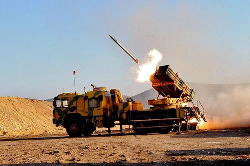 Pháo phản lực Thổ Nhĩ Kỳ 'nã cấp tập' vào căn cứ không quân Nga